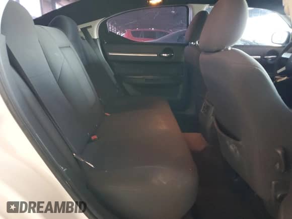 2010 Dodge Charger SXT with VIN 2B3CA3CV0AH290595, listed as a Copart auction lot 73893904 with 127,733 mi miles and Salvage title. Bid and sale history available at DreamBid. Image 10.