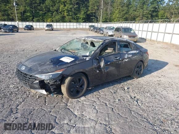 2022 Hyundai Elantra SEL with VIN 5NPLM4AG2NH076530, listed as a IAAI auction lot 43201844 with 24,189 mi miles and . Bid and sale history available at DreamBid. Image 2.