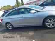 2013 Hyundai Sonata Limited с VIN 5NPEC4AC1DH608485, выставлен на аукционе IAAI как лот 42820469 с пробегом 103 219 миль миль и . История ставок и продаж доступна на DreamBid. Изображение 13.