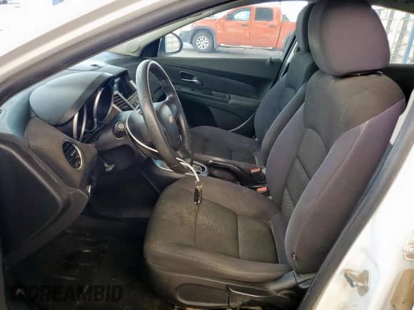 2014 Chevrolet Cruze LT with VIN 1G1PK5SBXE7394201, listed as a Copart auction lot 70932795 with 87,404 mi miles and Clean title. Bid and sale history available at DreamBid. Image 7.