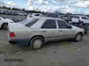 1986 Mercedes-Benz 300 E z VIN WDBEA30D6GA268125, wystawiony jako Copart lot #86553085 z przebiegiem 106 362 mil mil oraz Czysty tytuł • Clean title. Historia ofert i sprzedaży dostępna na DreamBid. Obrazek 3.