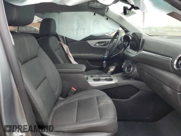 2025 Chevrolet Blazer LT с VIN 3GNKBJRS5SS137869, выставлен на аукционе Copart как лот 56577895 с пробегом 7 019 миль миль и Списание • Salvage title. История ставок и продаж доступна на DreamBid. Изображение 7.