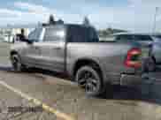2022 Ram 1500 Laramie z VIN 1C6SRFJT3NN147487, wystawiony jako Copart lot #71597445 z przebiegiem 67 869 mil mil oraz Czysty tytuł • Clean title. Historia ofert i sprzedaży dostępna na DreamBid. Obrazek 2.