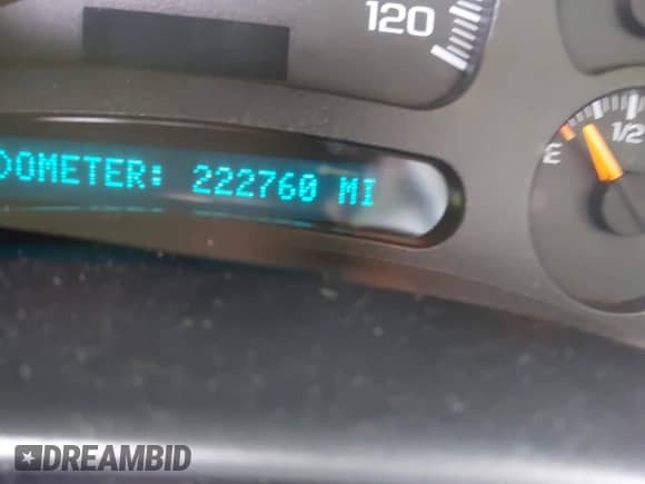 2004 GMC Sierra 1500 SLE z VIN 2GTEK13TX41417048, wystawiony jako IAAI lot #42403447 z przebiegiem 222 760 mil mil oraz . Historia ofert i sprzedaży dostępna na DreamBid. Obrazek 15.