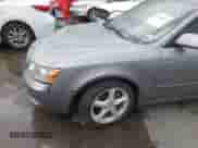 2007 Hyundai Sonata SE z VIN 5NPEU46F17H216160, wystawiony jako IAAI lot #42984765 z przebiegiem 117 304 mil mil oraz . Historia ofert i sprzedaży dostępna na DreamBid. Obrazek 13.