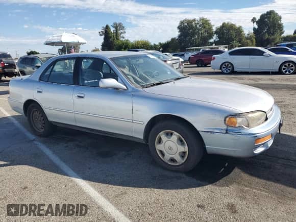 1995 Toyota Camry LE z VIN 4T1GK12E9SU086634, wystawiony jako Copart lot #86205595 z przebiegiem 262 999 mil mil oraz Czysty tytuł • Clean title. Historia ofert i sprzedaży dostępna na DreamBid. Obrazek 4.