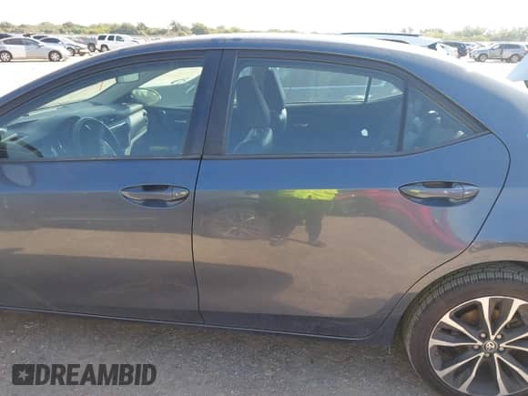 2019 Toyota Corolla XLE z VIN 2T1BURHEXKC196913, wystawiony jako IAAI lot #43315989 z przebiegiem 82 791 mil mil oraz . Historia ofert i sprzedaży dostępna na DreamBid. Obrazek 15.