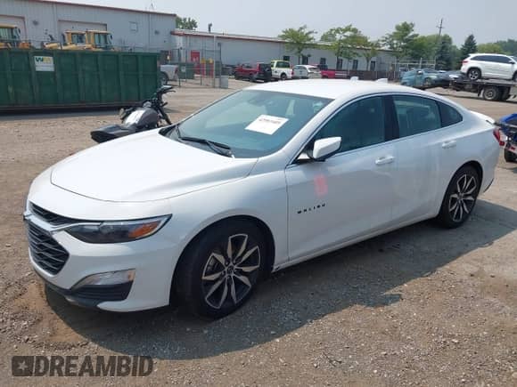 2024 Chevrolet Malibu RS с VIN 1G1ZG5ST4RF252442, выставлен на аукционе IAAI как лот 42903405 с пробегом 19 638 миль миль и . История ставок и продаж доступна на DreamBid. Изображение 2.