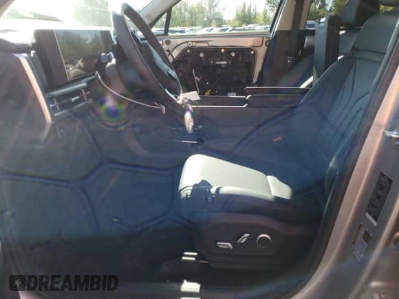 2024 Hyundai Santa Fe SEL с VIN 5NMP2DG12RH010900, выставлен на аукционе Copart как лот 73362884 с пробегом 166 миль миль и Списание • Salvage title. История ставок и продаж доступна на DreamBid. Изображение 7.