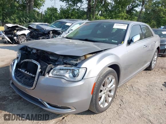 2016 Chrysler 300 C с VIN 2C3CCAKG4GH282755, выставлен на аукционе IAAI как лот 42842699 с пробегом 149 913 миль миль и . История ставок и продаж доступна на DreamBid. Изображение 2.