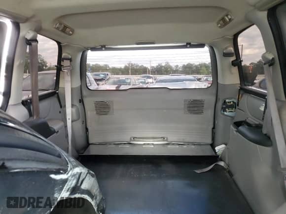 2004 Chevrolet Venture LS с VIN 1GNDU03E34D120555, выставлен на аукционе Copart как лот 73174314 с пробегом Не указан миль и Списание • Salvage title. История ставок и продаж доступна на DreamBid. Изображение 10.