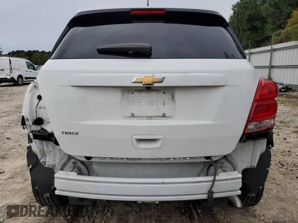 2019 Chevrolet Trax LT with VIN KL7CJLSB2KB956725, listed as a Copart auction lot 84169625 with 65,906 mi miles and Salvage title. Bid and sale history available at DreamBid. Image 6.