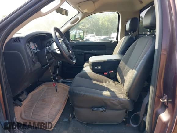 2004 Dodge 2500 SLT with VIN 3D7KU26D24G126371, listed as a IAAI auction lot 42835139 with 27,365 mi miles and . Bid and sale history available at DreamBid. Image 8.