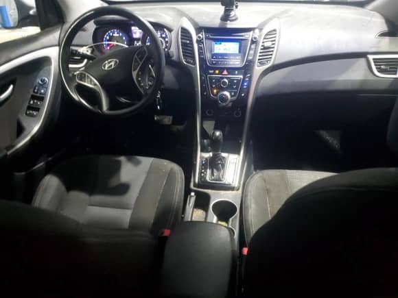 2016 Hyundai Elantra with VIN KMHD35LH8GU274407, listed as a Copart auction lot 82630665 with 155,959 mi miles and Clean title. Bid and sale history available at DreamBid. Image 8.