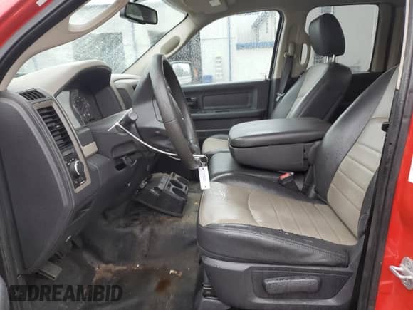 2012 Ram 1500 ST z VIN 1C6RD7FP8CS296264, wystawiony jako Copart lot #80455255 z przebiegiem 193 840 mil mil oraz Szkoda całkowita • Salvage title. Historia ofert i sprzedaży dostępna na DreamBid. Obrazek 7.