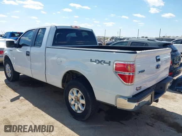 2013 Ford F-150 STX с VIN 1FTFX1EF4DFC57013, выставлен на аукционе IAAI как лот 43302090 с пробегом 203 341 миль миль и . История ставок и продаж доступна на DreamBid. Изображение 3.
