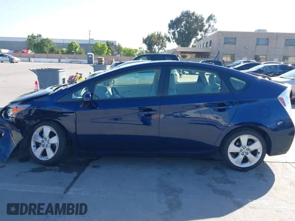 2012 Toyota Prius One with VIN JTDKN3DU5C1599260, listed as a IAAI auction lot 42299787 with 37,280 mi miles and . Bid and sale history available at DreamBid. Image 14.
