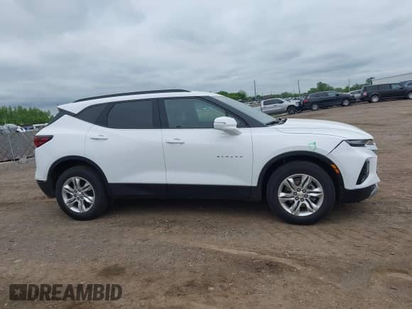 2022 Chevrolet Blazer LT с VIN 3GNKBDRS4NS133964, выставлен на аукционе IAAI как лот 42354227 с пробегом 36 517 миль миль и . История ставок и продаж доступна на DreamBid. Изображение 13.