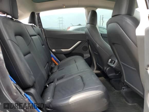 2024 Tesla Model Y Long Range with VIN 7SAYGDEE6RF114810, listed as a Copart auction lot 68344145 with 13,340 mi miles and Salvage title. Bid and sale history available at DreamBid. Image 10.