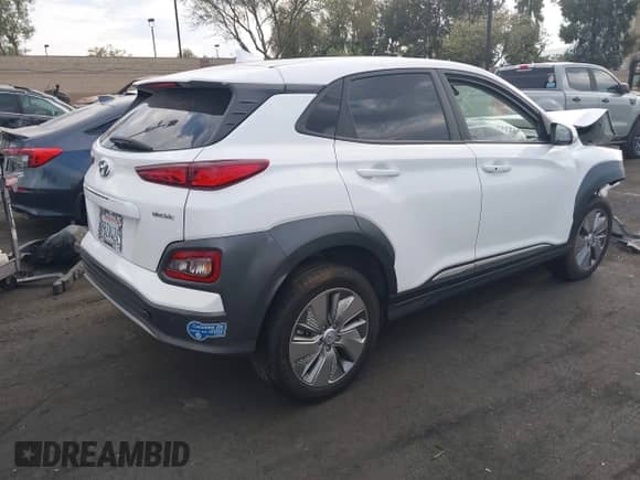 2021 Hyundai Kona Ultimate with VIN KM8K53AG1MU128295, listed as a IAAI auction lot 42761575 with 109,461 mi miles and . Bid and sale history available at DreamBid. Image 4.