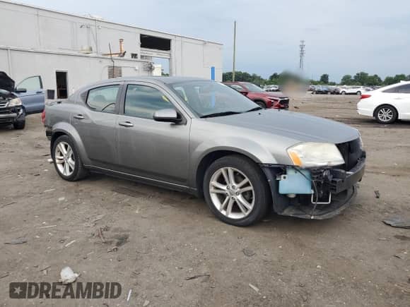 2012 Dodge Avenger SXT Plus with VIN 1C3CDZEG2CN269267, listed as a Copart auction lot 66112175 with 196,339 mi miles and Clean title. Bid and sale history available at DreamBid. Image 4.