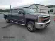 2015 Chevrolet Silverado 3500 с VIN 1GC4K0EG4FF512237, выставлен на аукционе Copart как лот 81611215 с пробегом 143 935 миль миль и Списание • Salvage title. История ставок и продаж доступна на DreamBid. Изображение 4.
