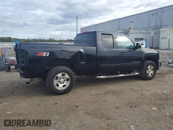 2013 Chevrolet Silverado 1500 LT z VIN 1GCRKSE75DZ369232, wystawiony jako Copart lot #85816295 z przebiegiem 154 561 mil mil oraz Szkoda całkowita • Salvage title. Historia ofert i sprzedaży dostępna na DreamBid. Obrazek 3.