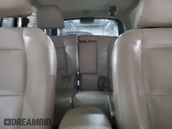 2005 Hyundai Santa Fe GLS z VIN KM8SC13E45U881925, wystawiony jako Copart lot #41465615 z przebiegiem 162 152 mil mil oraz Czysty tytuł • Clean title. Historia ofert i sprzedaży dostępna na DreamBid. Obrazek 10.