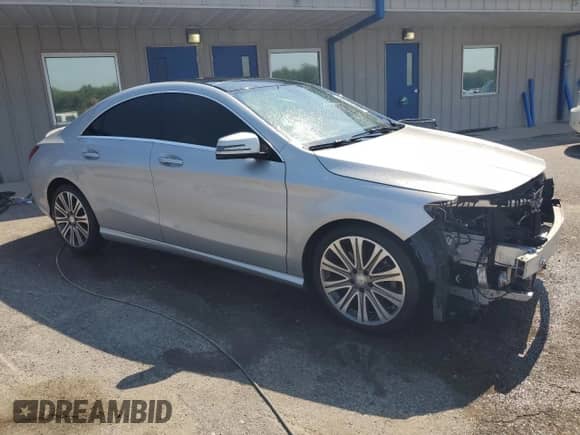 2017 Mercedes-Benz CLA 250 с VIN WDDSJ4EBXHN468071, выставлен на аукционе Copart как лот 80714705 с пробегом 79 000 миль миль и Списание • Salvage title. История ставок и продаж доступна на DreamBid. Изображение 4.