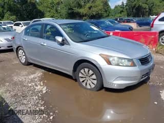 2009 Honda Accord LX с VIN 1HGCP26319A094629, выставлен на аукционе IAAI как лот 43265431 с пробегом 284 309 миль миль и . История ставок и продаж доступна на DreamBid. Изображение 1.