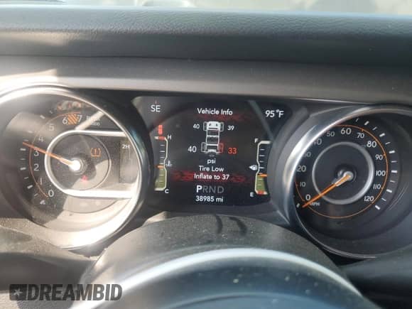 2021 Jeep Wrangler Willys z VIN 1C4GJXANXMW713182, wystawiony jako Copart lot #69206424 z przebiegiem 38 985 mil mil oraz Szkoda całkowita • Salvage title. Historia ofert i sprzedaży dostępna na DreamBid. Obrazek 9.