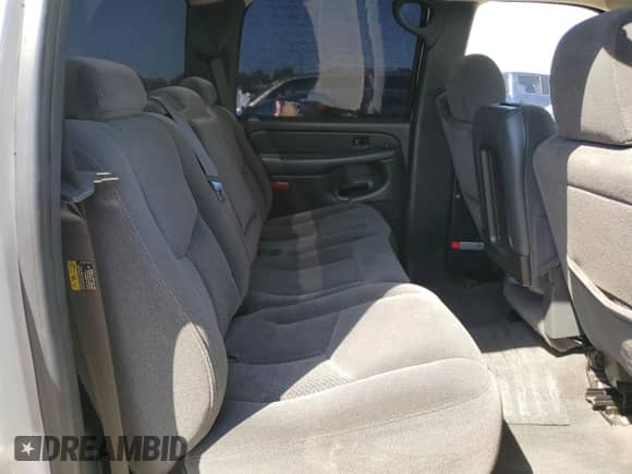 2006 Chevrolet Silverado 1500 LS с VIN 2GCEC13V261282536, выставлен на аукционе Copart как лот 70214565 с пробегом 138 557 миль миль и Списание • Salvage title. История ставок и продаж доступна на DreamBid. Изображение 10.