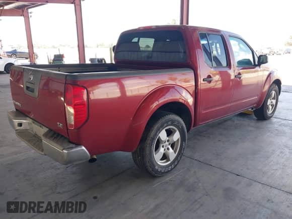 2008 Nissan Frontier SE z VIN 1N6AD07U58C438571, wystawiony jako IAAI lot #43054321 z przebiegiem 141 591 mil mil oraz . Historia ofert i sprzedaży dostępna na DreamBid. Obrazek 4.
