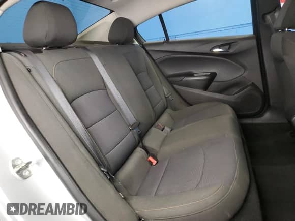 2018 Chevrolet Cruze LS z VIN 1G1BC5SM7J7140626, wystawiony jako Copart lot #81022345 z przebiegiem 83 576 mil mil oraz Czysty tytuł • Clean title. Historia ofert i sprzedaży dostępna na DreamBid. Obrazek 10.