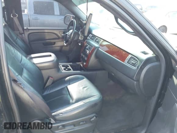 2011 Chevrolet Avalanche LS с VIN 3GNMCEE05BG291728, выставлен на аукционе IAAI как лот 42567854 с пробегом 190 621 миль миль и . История ставок и продаж доступна на DreamBid. Изображение 5.