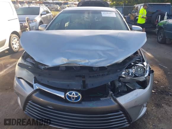 2015 Toyota Camry LE with VIN 4T1BD1FK2FU143167, listed as a IAAI auction lot 43383855 with 119,425 mi miles and . Bid and sale history available at DreamBid. Image 12.