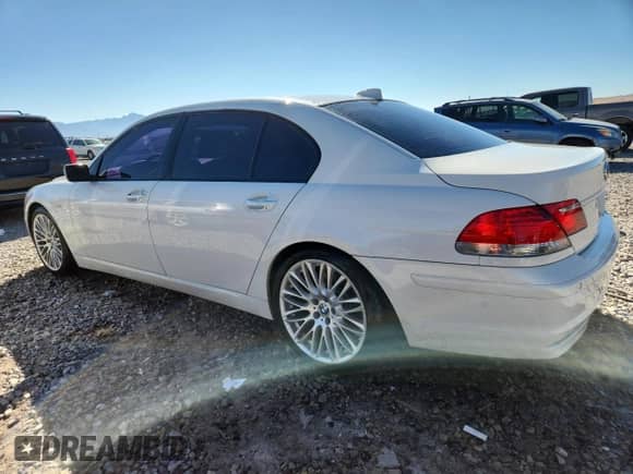 2008 BMW 7 Series 750Li z VIN WBAHN83598DT87806, wystawiony jako Copart lot #80755205 z przebiegiem 107 084 mil mil oraz Szkoda całkowita • Salvage title. Historia ofert i sprzedaży dostępna na DreamBid. Obrazek 2.