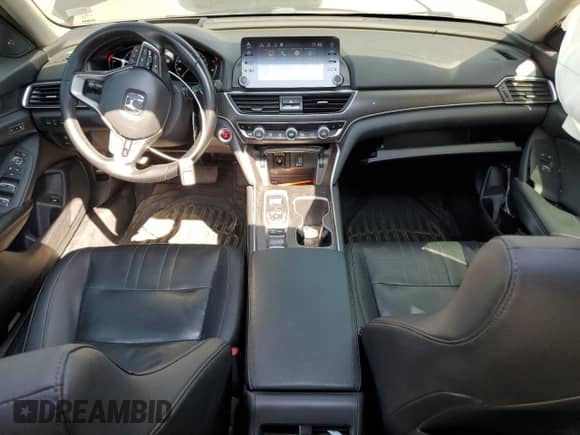 2019 Honda Accord Touring z VIN 1HGCV2F9XKA023932, wystawiony jako Copart lot #80138675 z przebiegiem 117 798 mil mil oraz Szkoda całkowita • Salvage title. Historia ofert i sprzedaży dostępna na DreamBid. Obrazek 8.