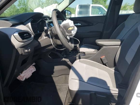 2021 Chevrolet TrailBlazer LS with VIN KL79MNSL7MB136861, listed as a Copart auction lot 63011545 with 40,608 mi miles and Salvage title. Bid and sale history available at DreamBid. Image 7.
