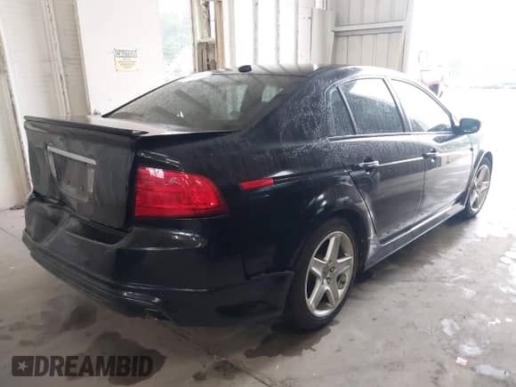 2006 Acura TL z VIN 19UUA66296A072801, wystawiony jako IAAI lot #43307958 z przebiegiem 199 620 mil mil oraz . Historia ofert i sprzedaży dostępna na DreamBid. Obrazek 4.