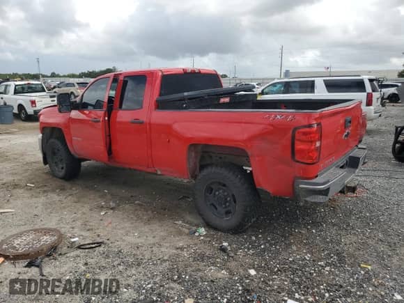 2018 Chevrolet Silverado 2500HD Work Truck z VIN 1GC2KUEG0JZ291807, wystawiony jako Copart lot #84658995 z przebiegiem 188 019 mil mil oraz Szkoda całkowita • Salvage title. Historia ofert i sprzedaży dostępna na DreamBid. Obrazek 2.