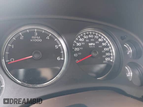 2013 Chevrolet Tahoe LS z VIN 1GNSCAE04DR287477, wystawiony jako IAAI lot #41878790 z przebiegiem Nie podano mil oraz . Historia ofert i sprzedaży dostępna na DreamBid. Obrazek 7.