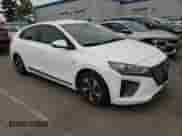 2019 Hyundai Ioniq SEL z VIN KMHC75LC6KU120582, wystawiony jako Copart lot #53330604 z przebiegiem 73 317 mil mil oraz . Historia ofert i sprzedaży dostępna na DreamBid. Obrazek 4.