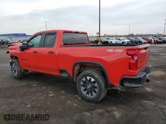 2021 Chevrolet Silverado 2500HD Custom с VIN 1GC5YME70MF276225, выставлен на аукционе Copart как лот 77863444 с пробегом 47 137 миль миль и Списание • Salvage title. История ставок и продаж доступна на DreamBid. Изображение 2.