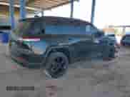 2023 Jeep Grand Cherokee Limited z VIN 1C4RJGBG2P8740703, wystawiony jako Copart lot #67672675 z przebiegiem 35 901 mil mil oraz Szkoda całkowita • Salvage title. Historia ofert i sprzedaży dostępna na DreamBid. Obrazek 3.