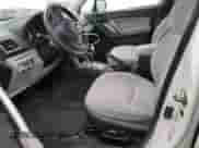 2018 Subaru Forester Premium z VIN JF2SJAEC5JH489658, wystawiony jako Copart lot #89795605 z przebiegiem 51 479 mil mil oraz Szkoda całkowita • Salvage title. Historia ofert i sprzedaży dostępna na DreamBid. Obrazek 7.