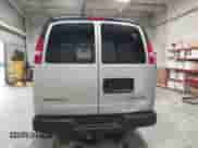 2005 Chevrolet Express Cargo с VIN 1GCFH15T851101350, выставлен на аукционе IAAI как лот 43075063 с пробегом 135 362 миль миль и . История ставок и продаж доступна на DreamBid. Изображение 16.