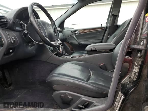 2004 Mercedes-Benz C 240 with VIN WDBRF81J54F458372, listed as a Copart auction lot 49205505 with 200,240 mi miles and Non repairable. Bid and sale history available at DreamBid. Image 7.