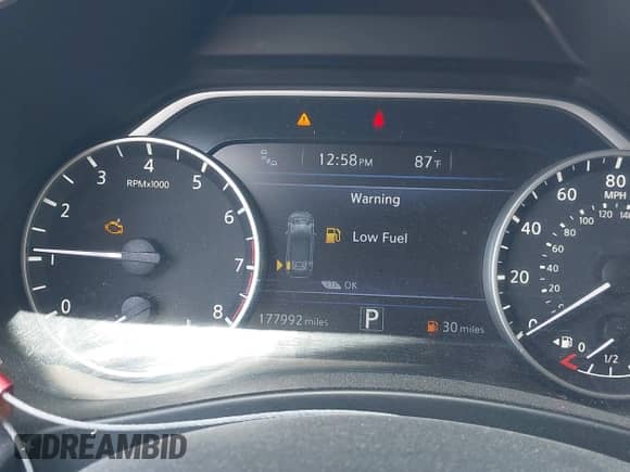 2017 Nissan Murano SV с VIN 5N1AZ2MG2HN161067, выставлен на аукционе IAAI как лот 43307407 с пробегом 177 992 миль миль и . История ставок и продаж доступна на DreamBid. Изображение 7.