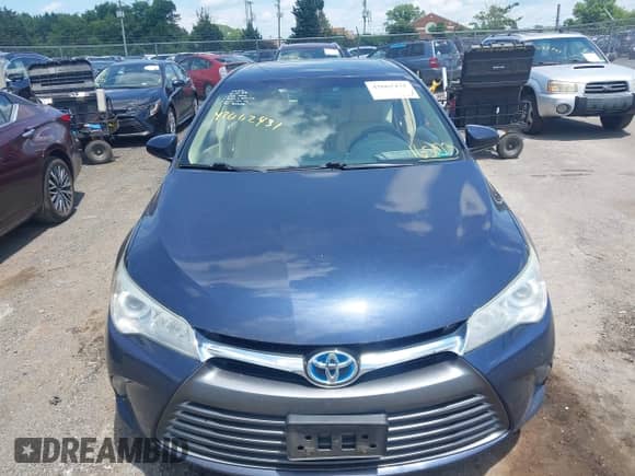 2015 Toyota Camry LE with VIN 4T1BD1FK8FU165173, listed as a IAAI auction lot 42662431 with 297,983 mi miles and . Bid and sale history available at DreamBid. Image 12.